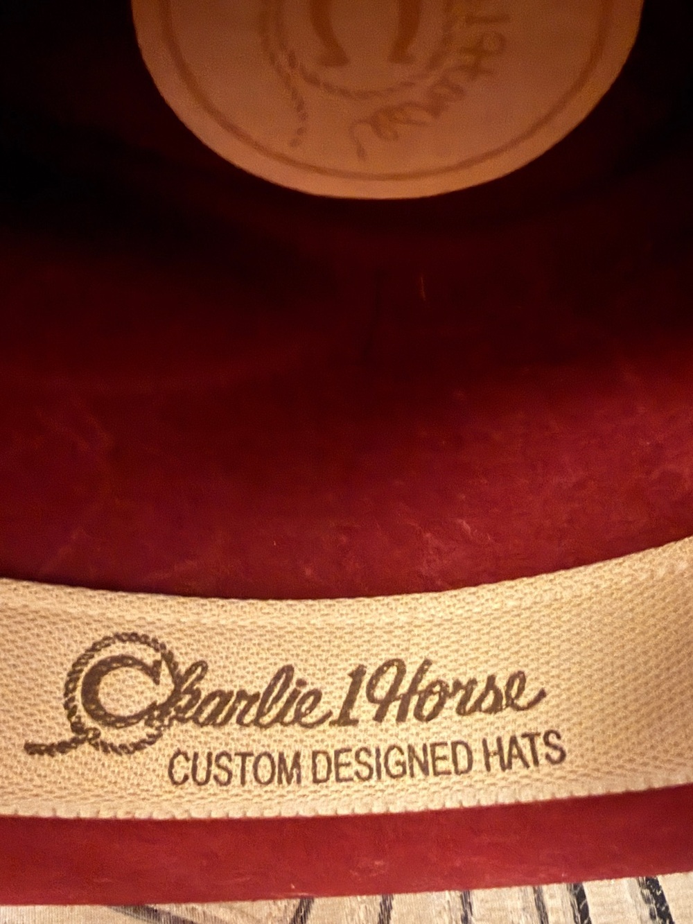 Charlie 1 Horse Burgundy Velvet Wide-Brim Hat with Pink Velvet Band - Picture 3 of 4